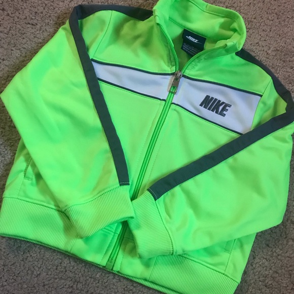 NWOT Nike Lime Green Track Jacket 2T - Picture 2 of 4